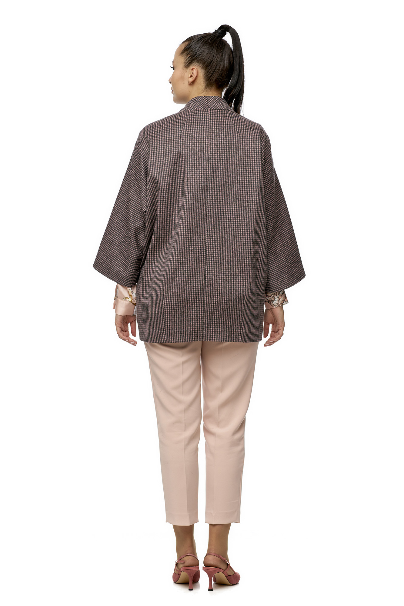 Женское пальто из текстиля с воротником 8009601-2